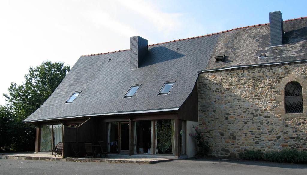 Gites De La Ferme Auberge De Mesauboin Billé الغرفة الصورة